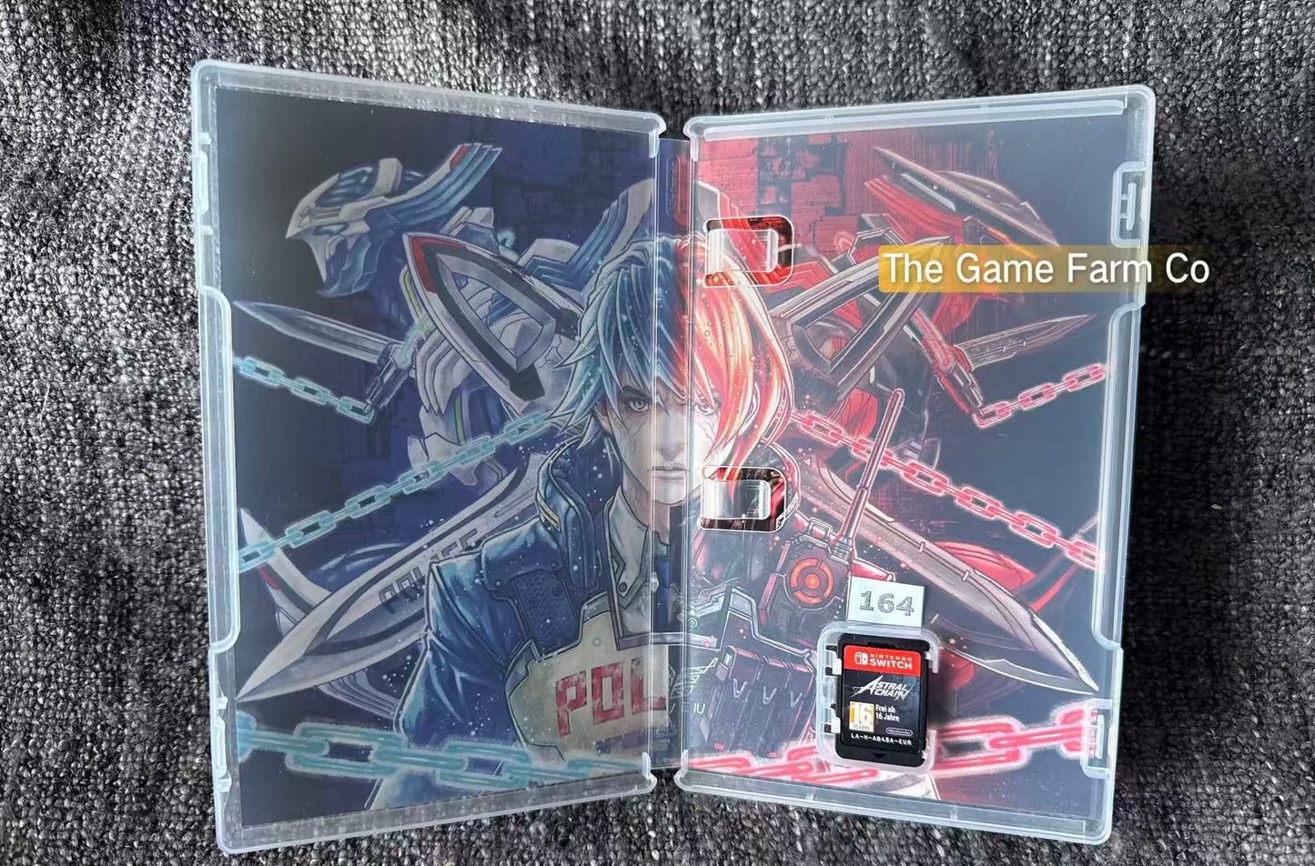 Astral Chain (Nintendo Switch) Complete CIB Physical Cartridge PAL Exclusive