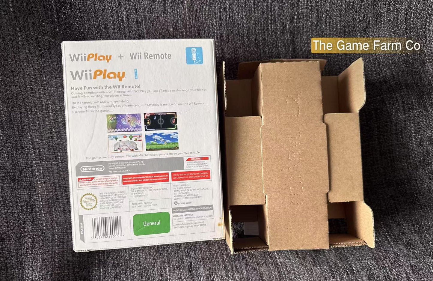 Wii Play boxed with controller boxed -  Nintendo Wii game