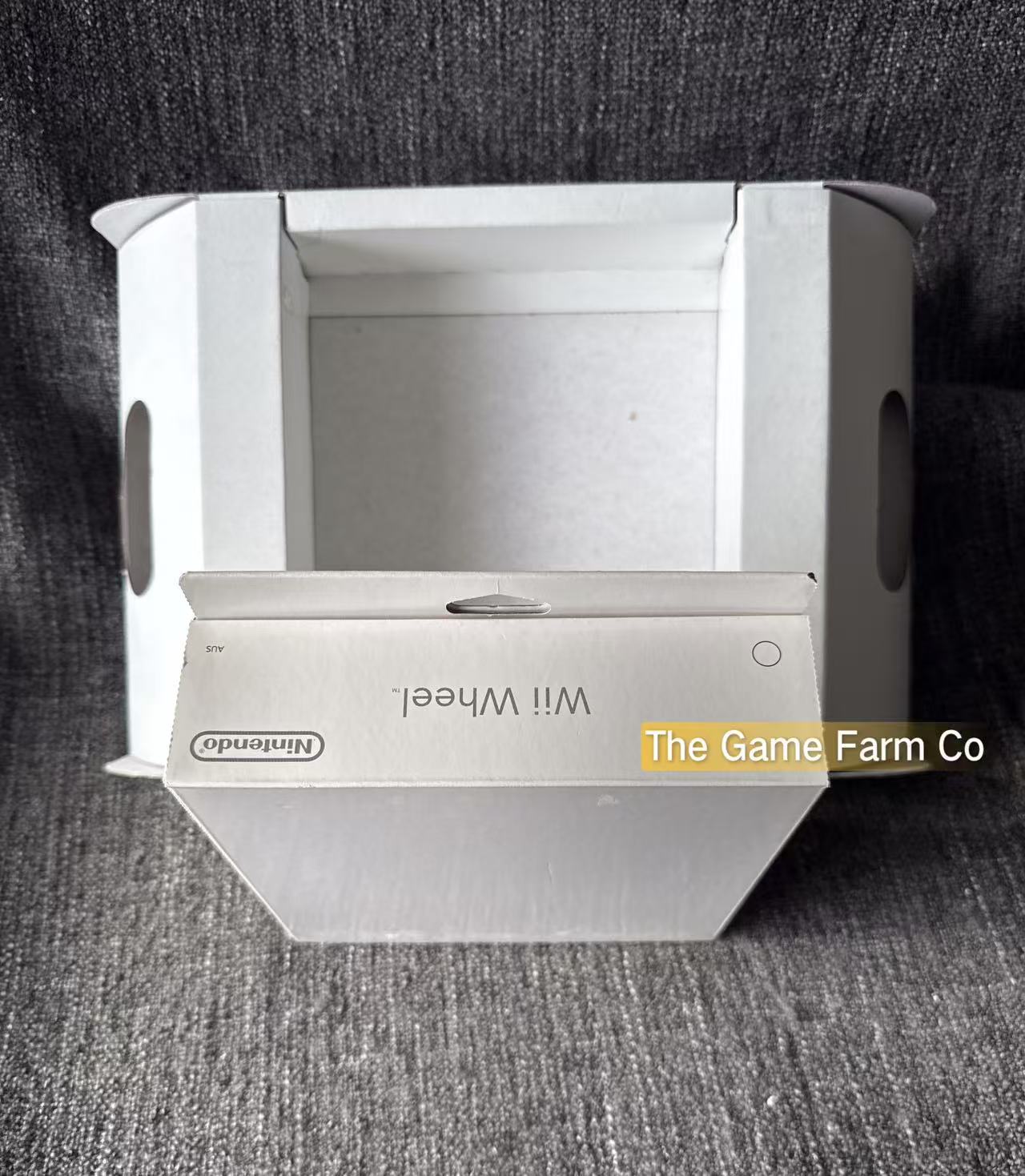 White Nintendo Wii Mario Kart Bundle Edition - Pal Australian