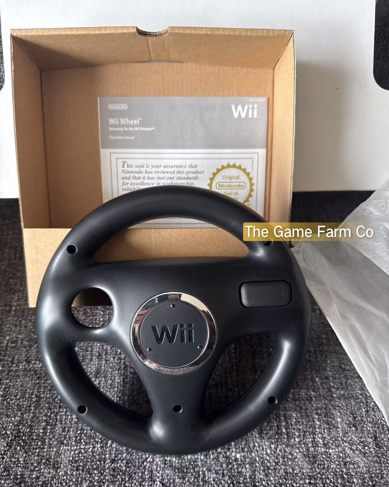 Black Nintendo Wii Mario Kart Bundle Edition - Pal Australian in Excellent condition