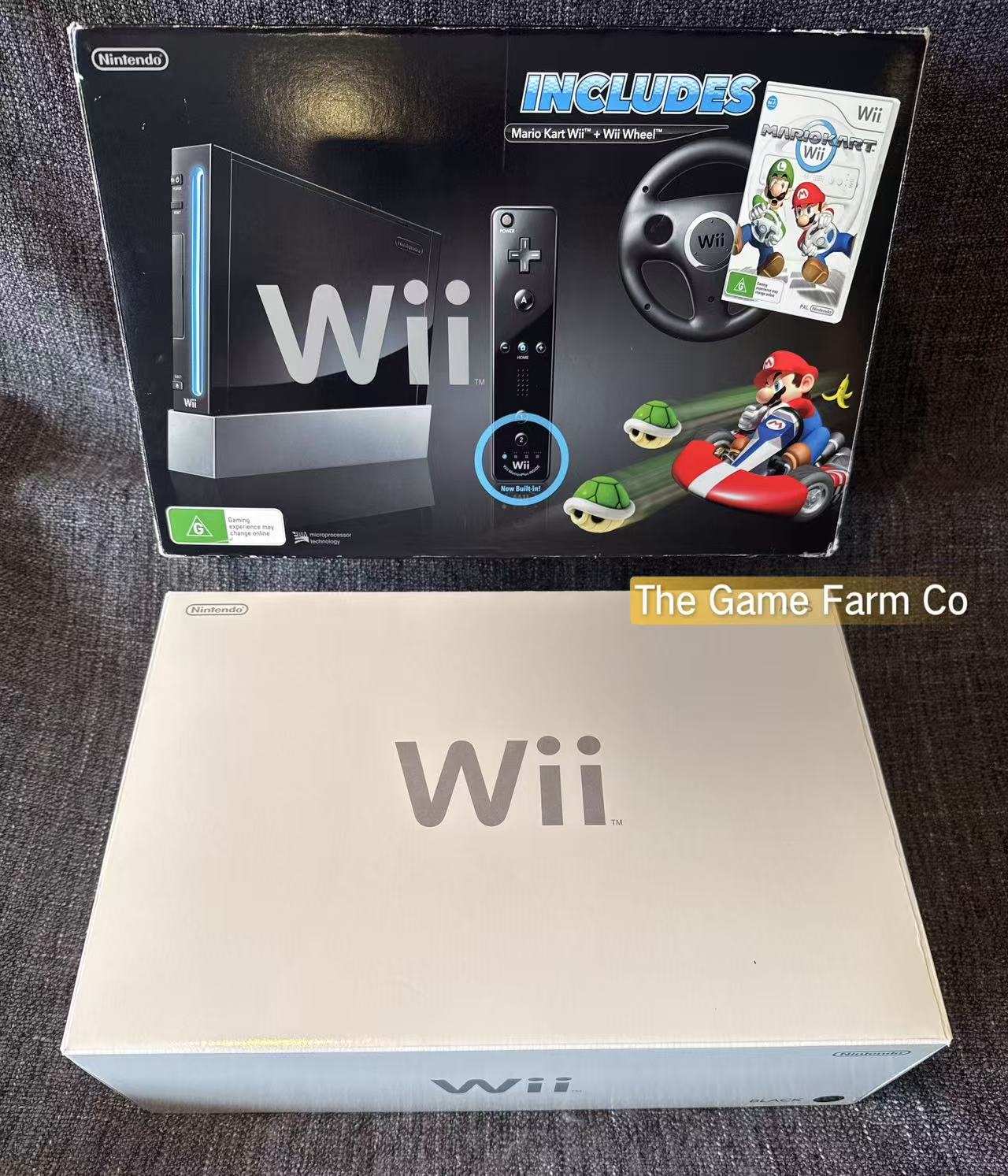Black Nintendo Wii Mario Kart Bundle Edition - Pal Australian in Excellent condition