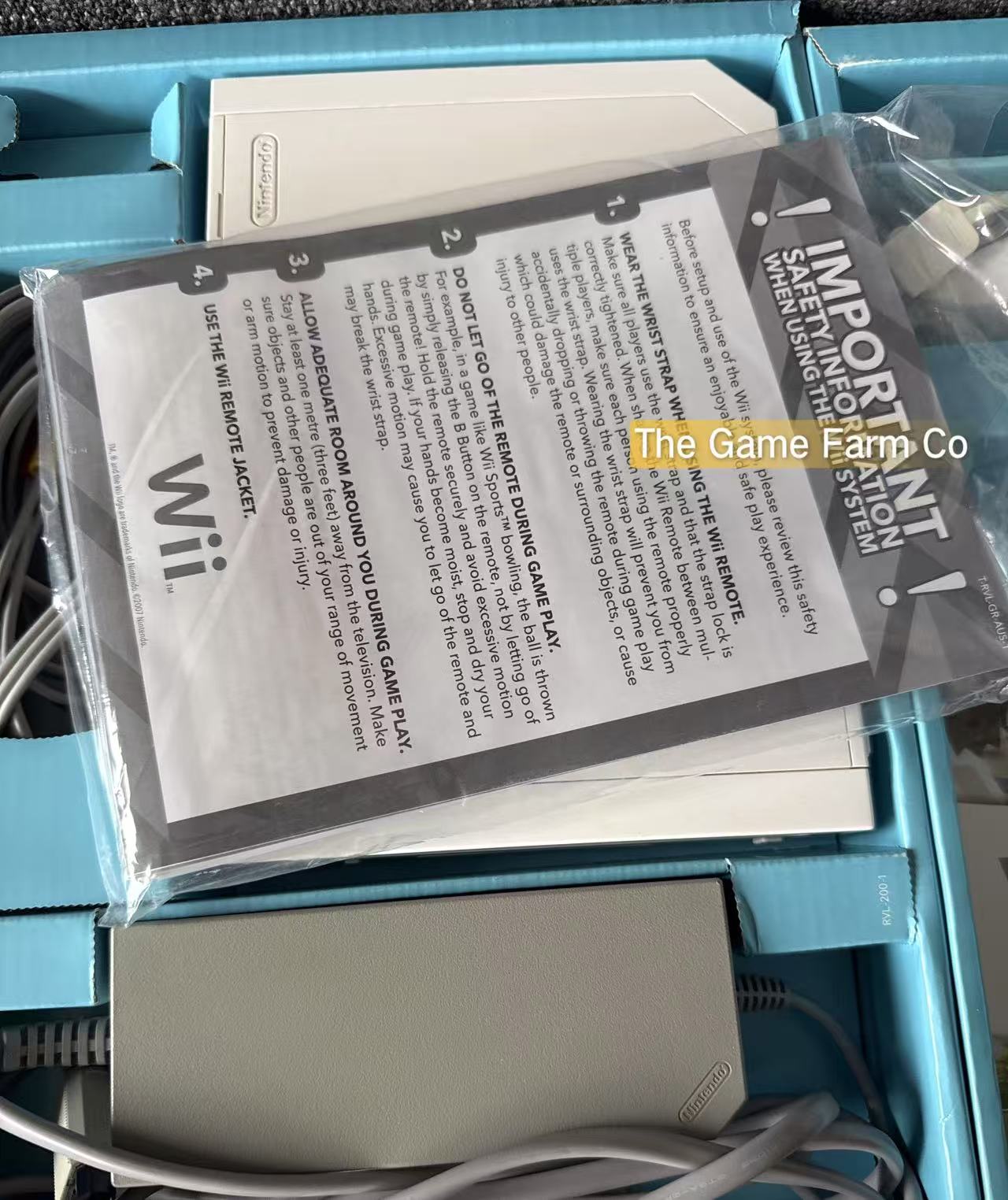 Nintendo Wii Sports Console bundle - Pal Australian in Excellent condition