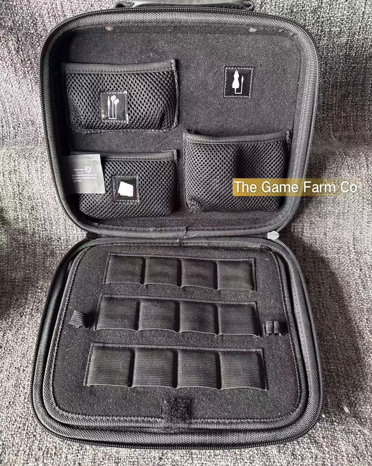 Nintendo 3DS Console With Charger & Large Carry case In Great Condition - Blue