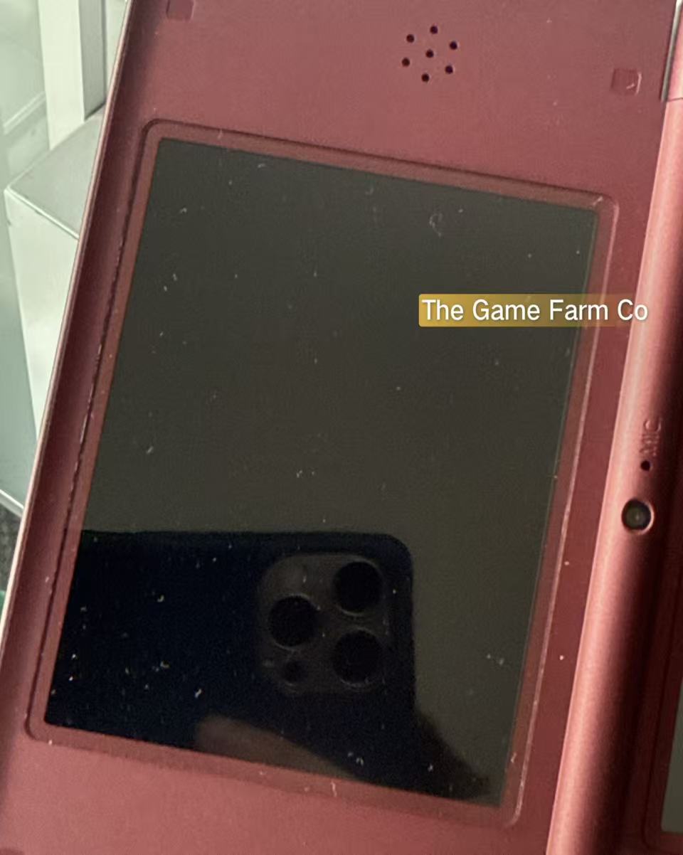 Nintendo DSi XL Burgundy Red Console In Excellent Condition - Pal Aus