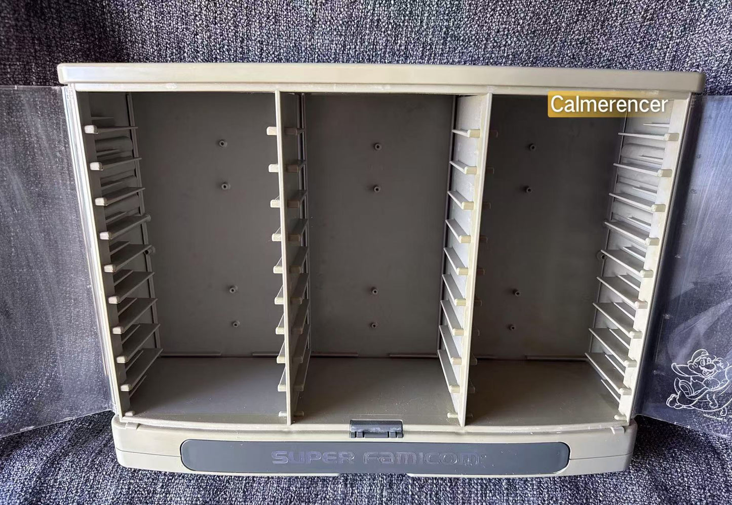 Super Famicom Cartridge Case 30 Storage Super Mario World Nintendo USED