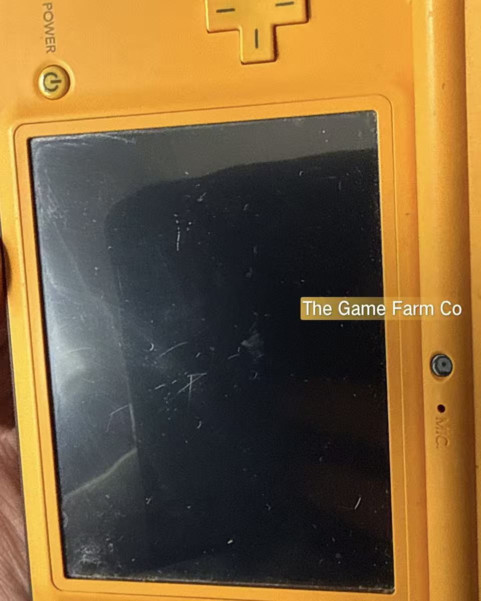 Nintendo DSi XL Yellow Console - Pal Aus