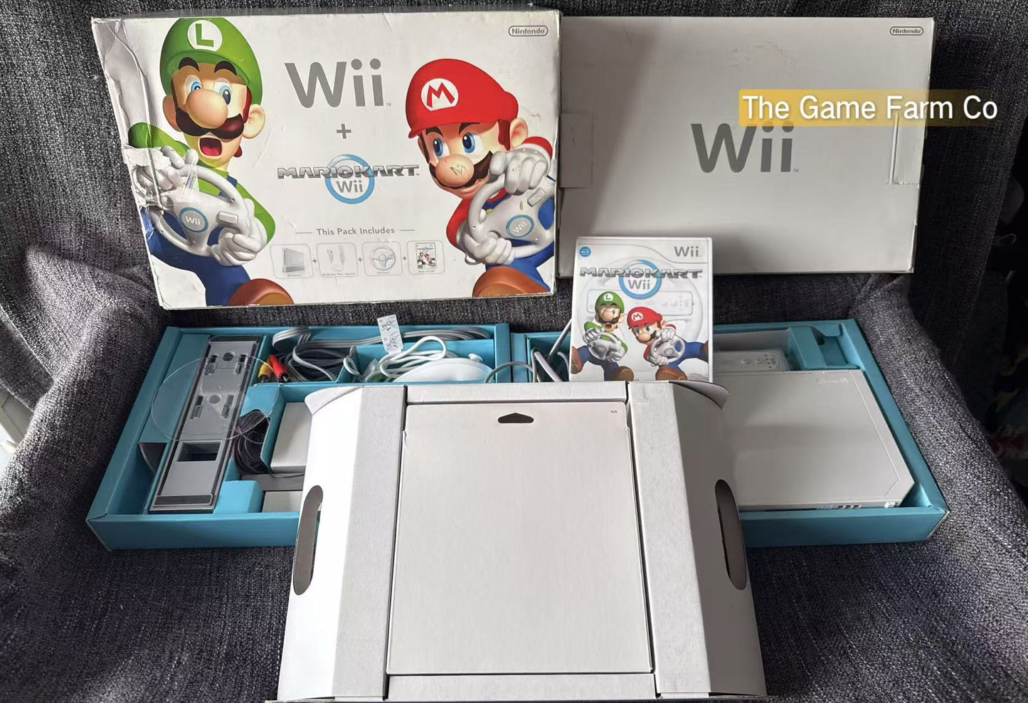 White Nintendo Wii Mario Kart Bundle Edition - Pal Australian