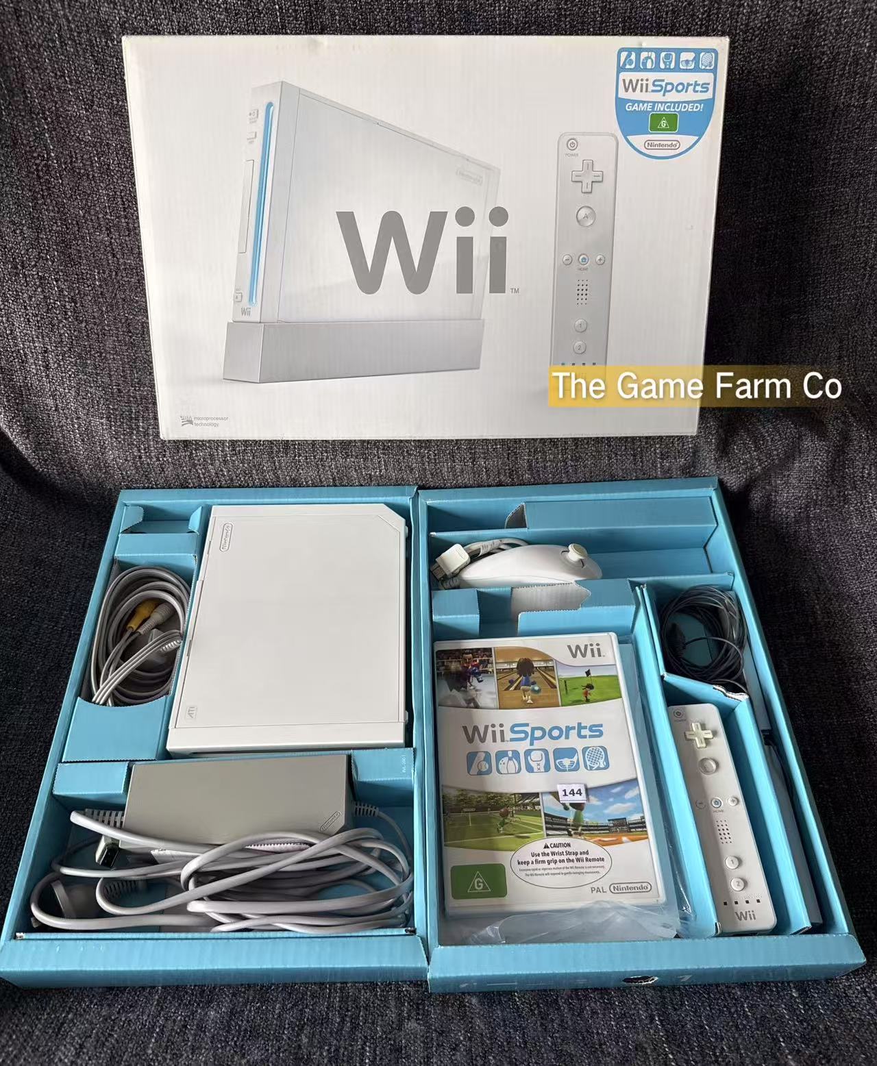 Nintendo Wii Sports Console bundle - Pal Australian in Excellent condi ...