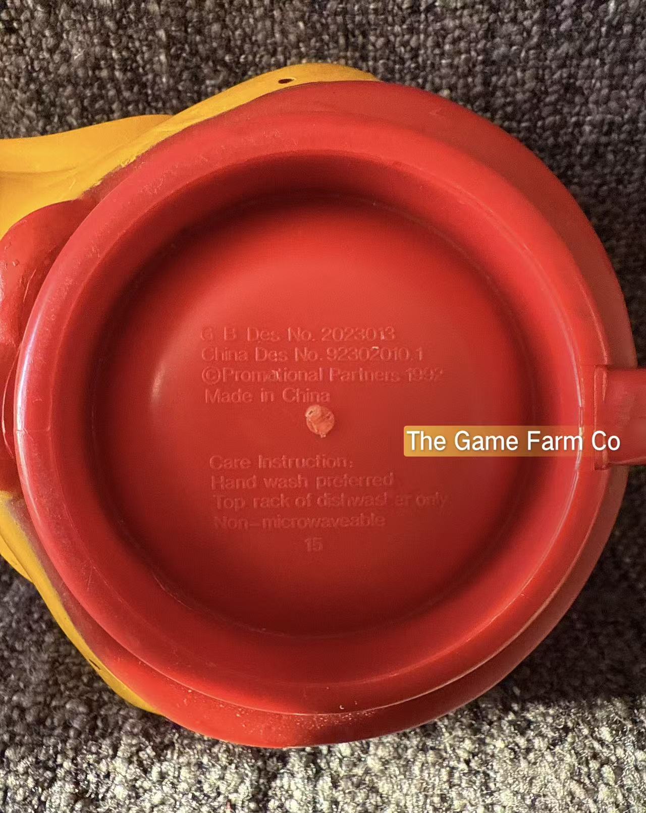 Vintage 1992 Road Runner Looney Tunes KFC Promotional Plastic Mug – Warner Bros Fast Food Toy Collectable (Copy)