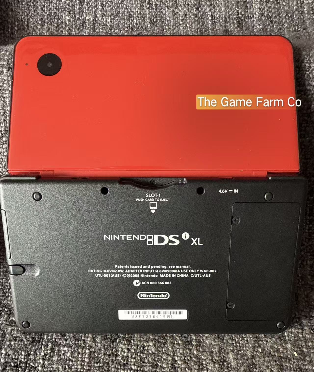 Nintendo DSi XL  Red Console boxed in overall Exceptionally Excellent condition