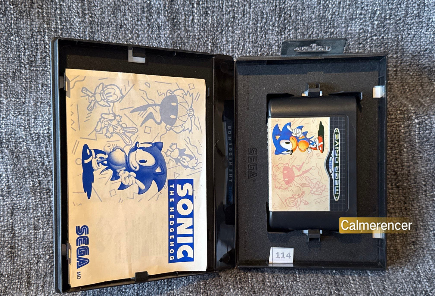 Sonic The Hedgehog Game - Sega Mega Drive