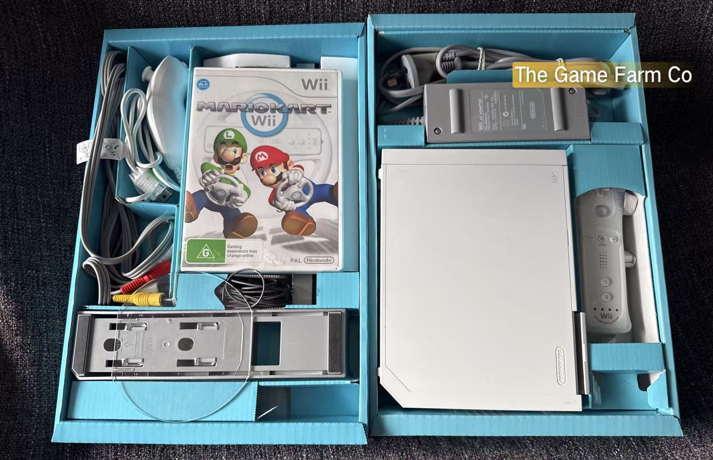 White Nintendo Wii Mario Kart Bundle Edition - Pal Australian
