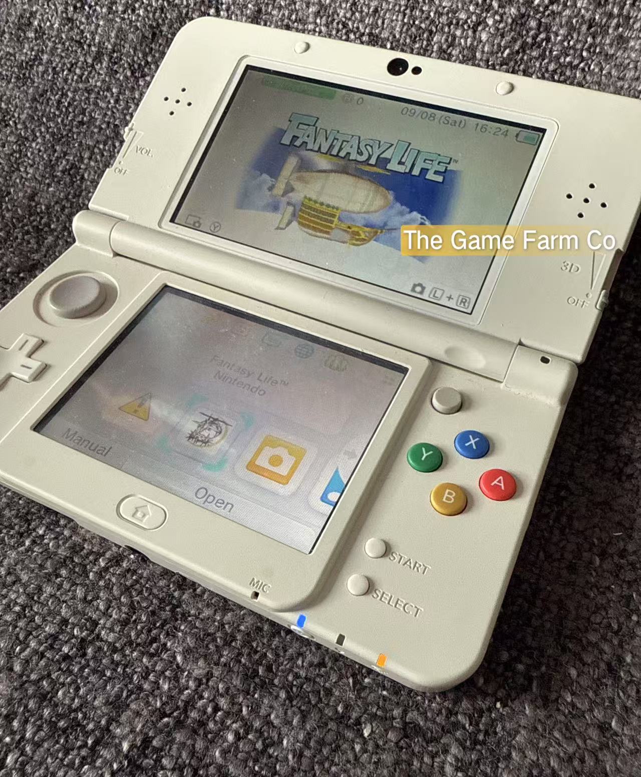 Nintendo 3DS XL White Console - Nintendo 3DS