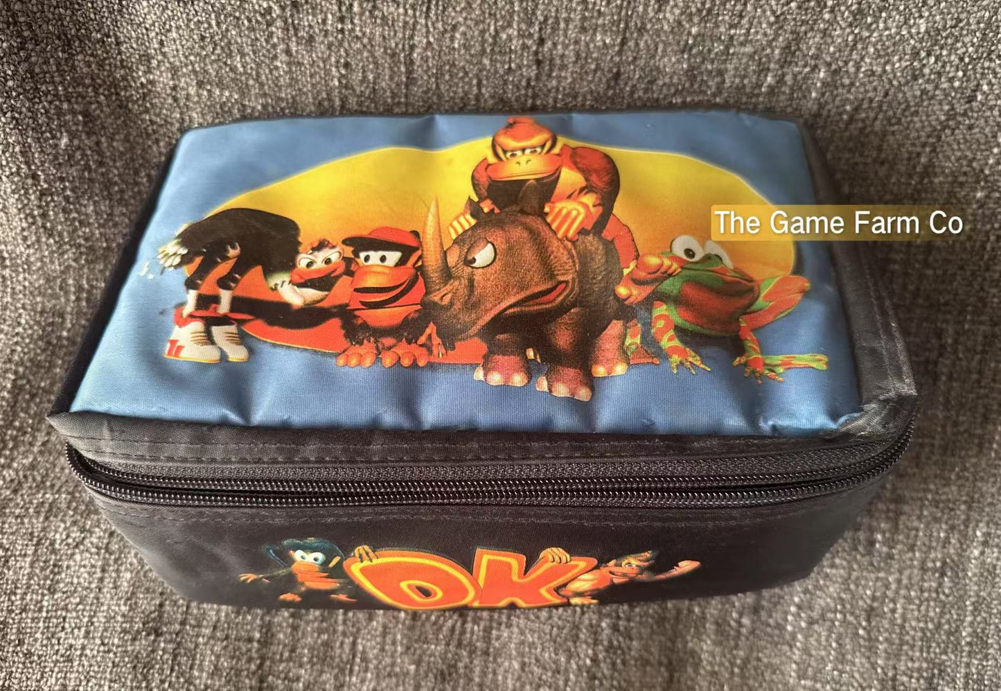 Vintage 1993 Nintendo Donkey Kong Lunch Box in great condition- AZ Designz